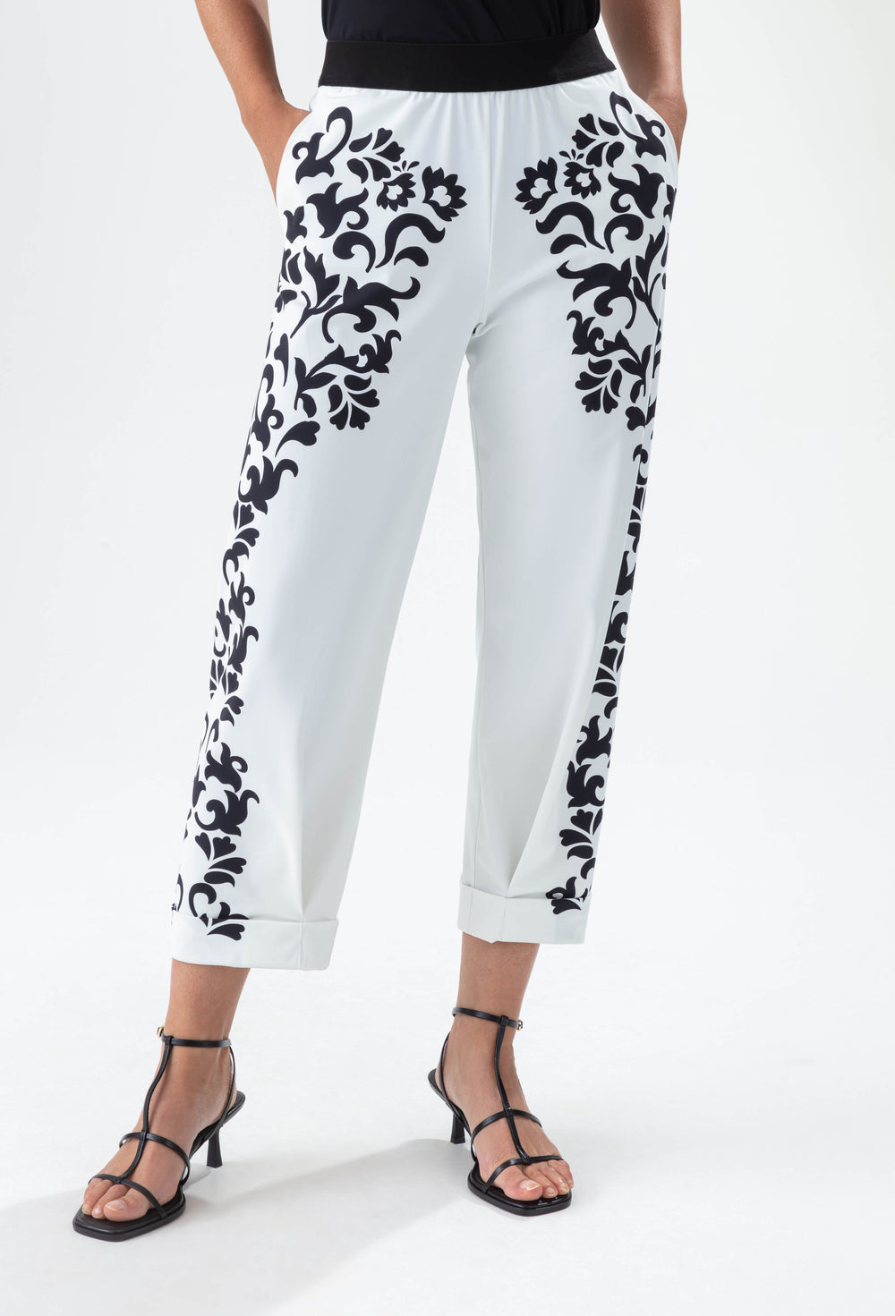 Pantalon Luvuma en jersey technique noir et blanc 3