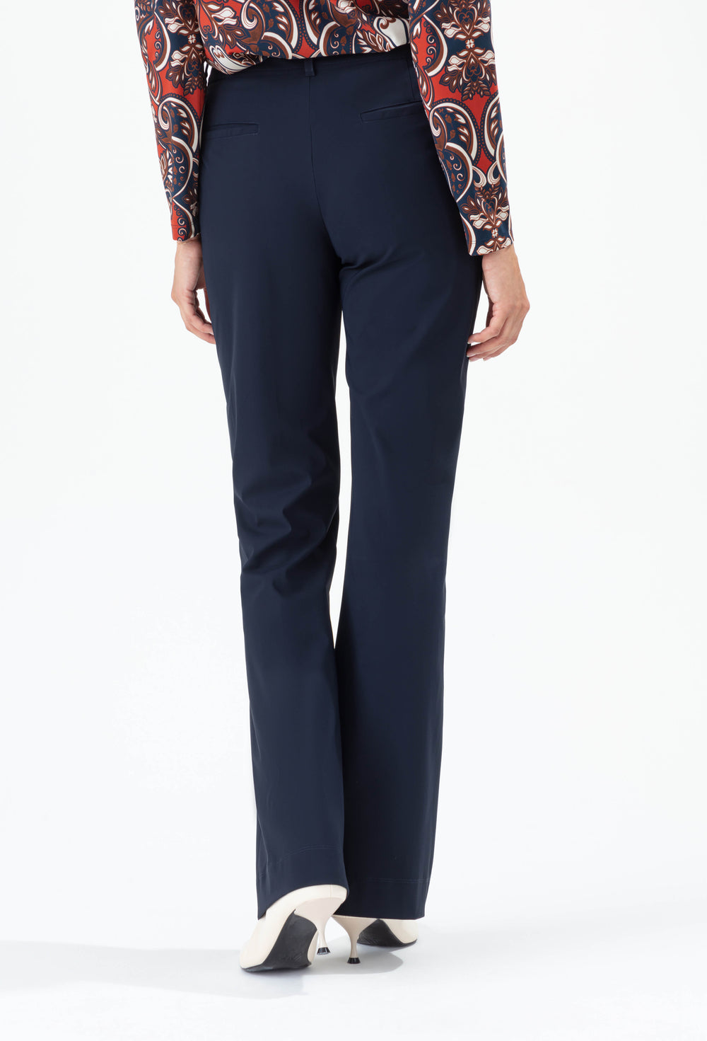 Pantalon Sofia bleu marine en jersey technique 3