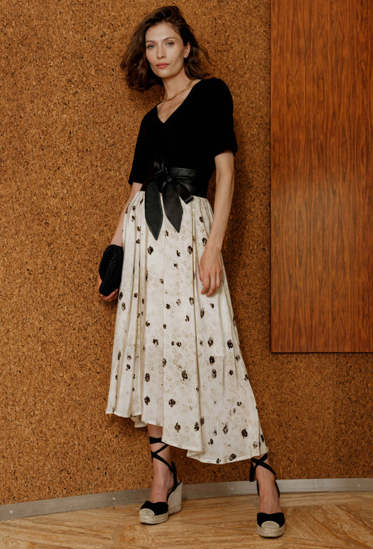 Jupe longue Loan en crepe beige 1