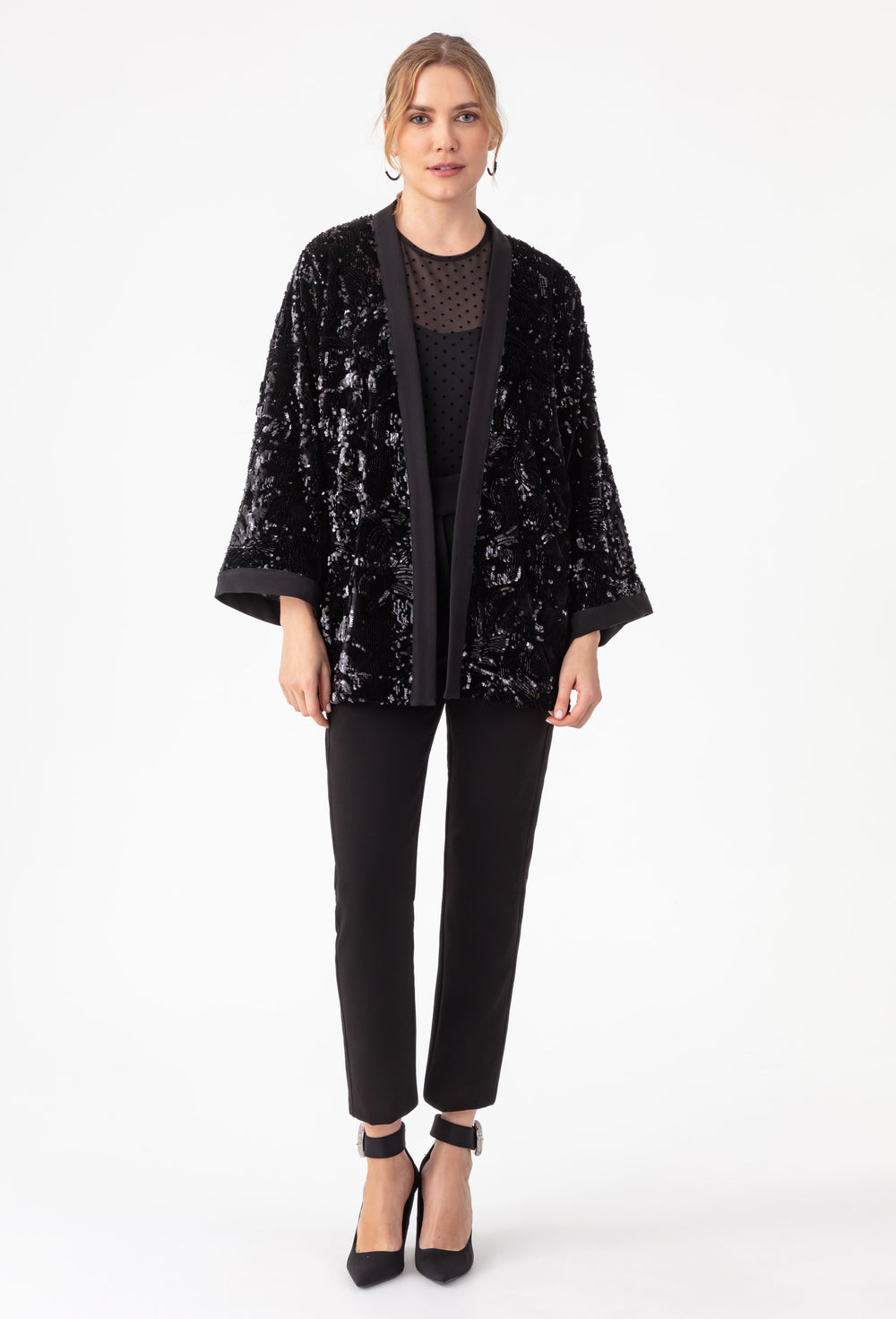 Kimono Rosie noir en sequins 7