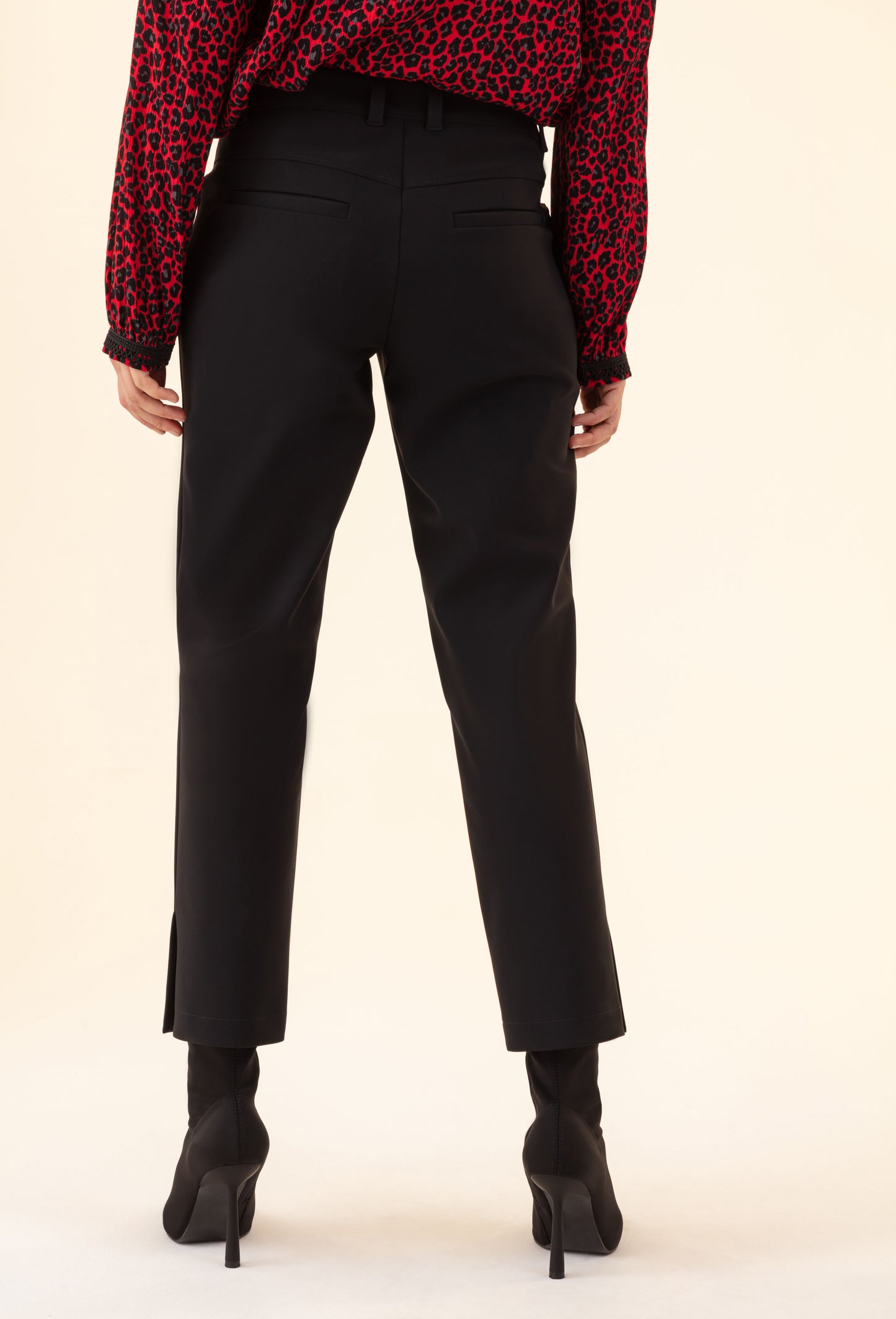 Pantalon Malo noir en jersey technique contrecollé 3
