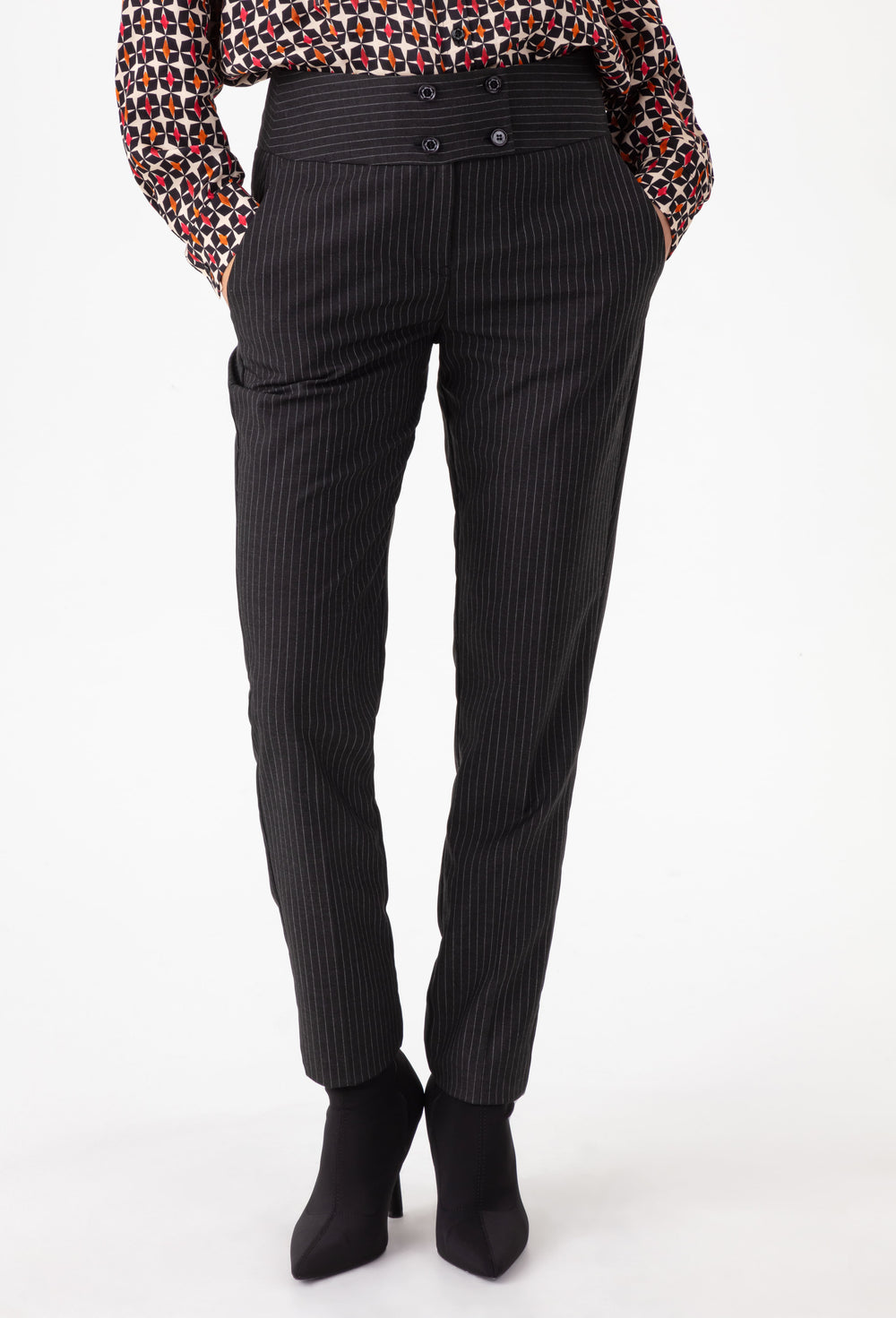 Pantalon cigarette Julian à rayures 2