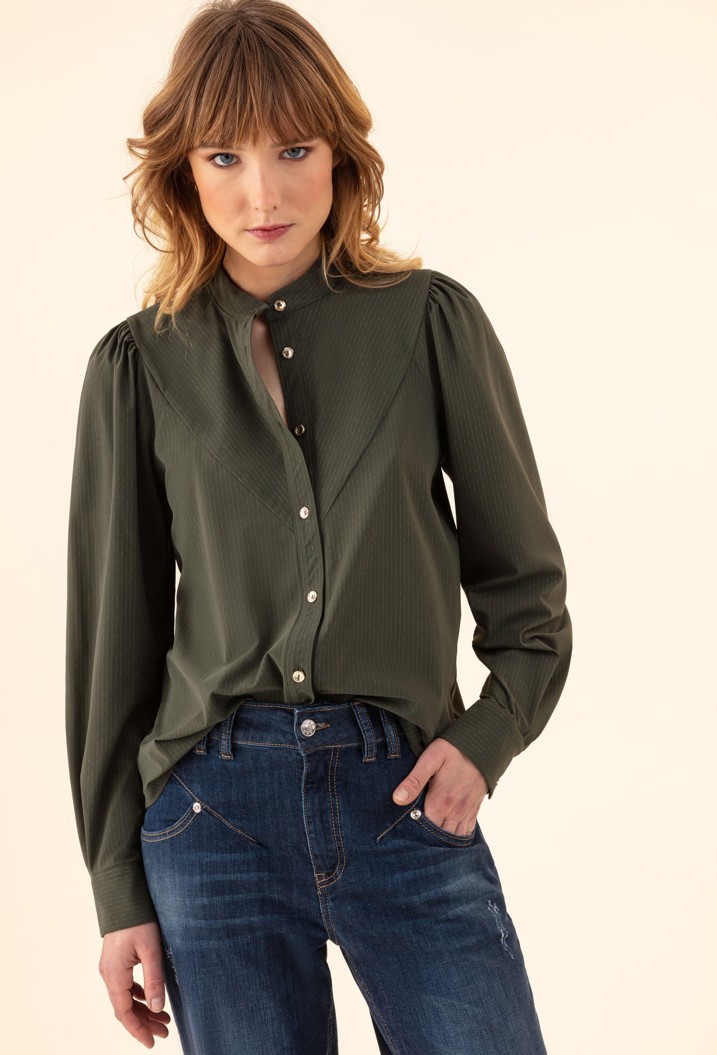 Chemise Gyptis kaki en jersey technique  1