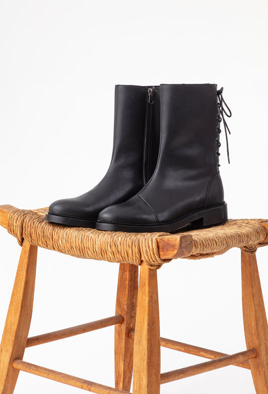 Boots basses Dakota noires en cuir 1