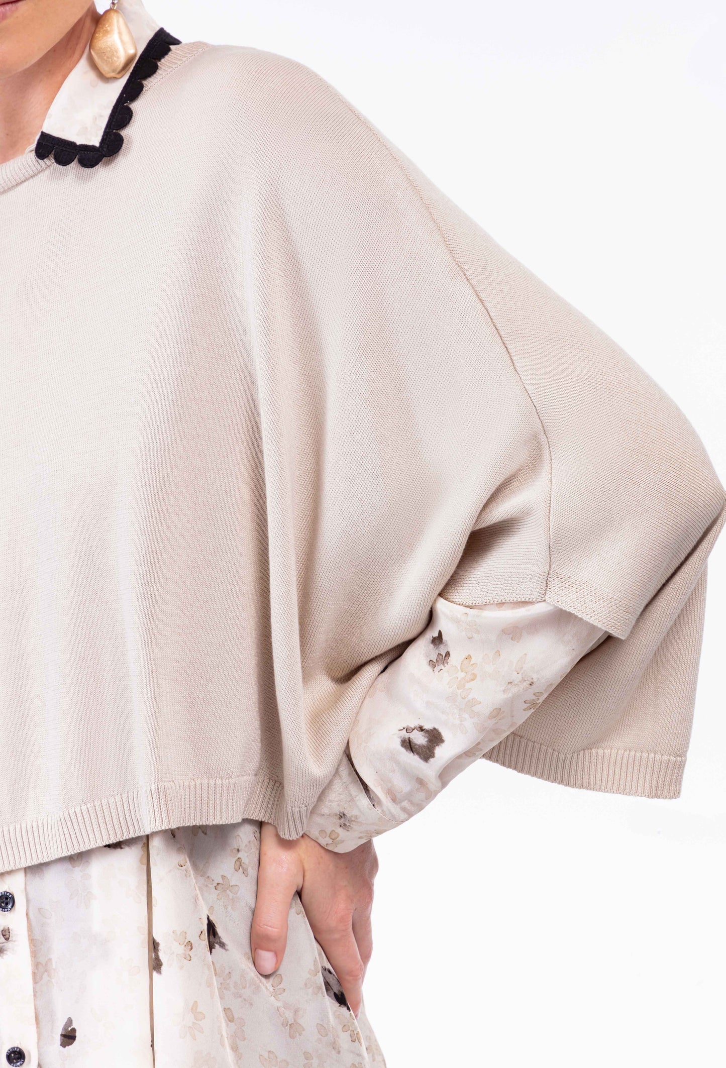 Pull oversize Flora beige 2