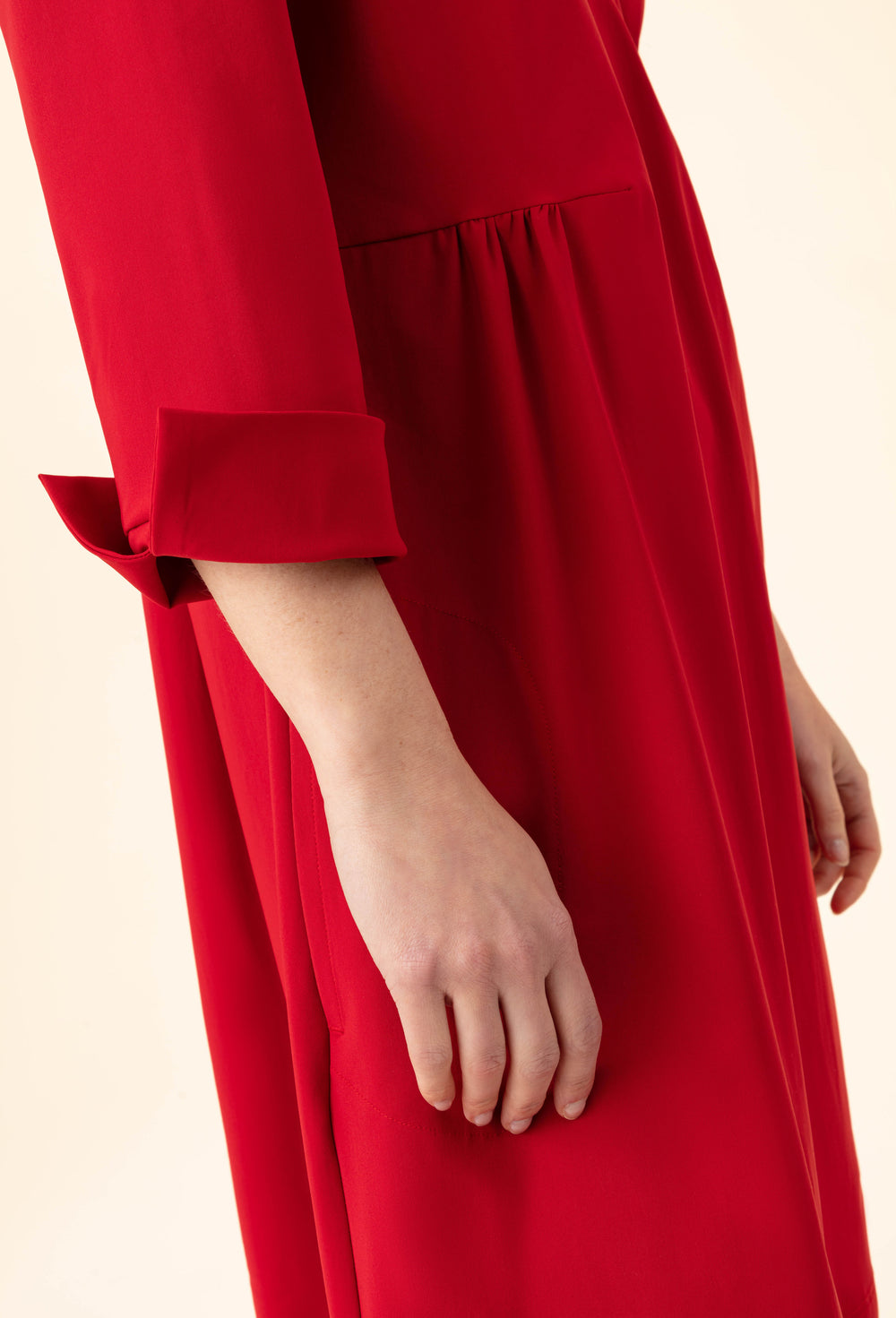 Robe Fox rouge en jersey technqiue 4