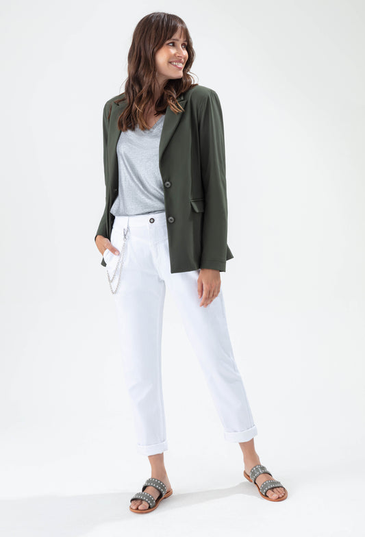 Jean Naomi blanc coupe chino 1