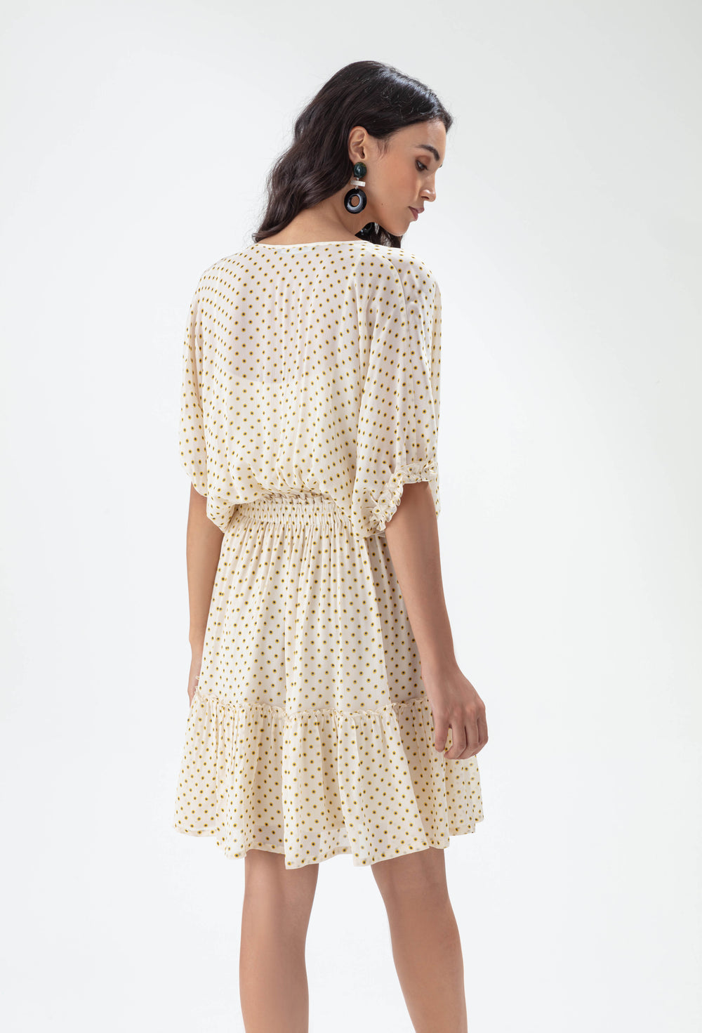 Robe Nuance écru à pois jaune et noir 3
