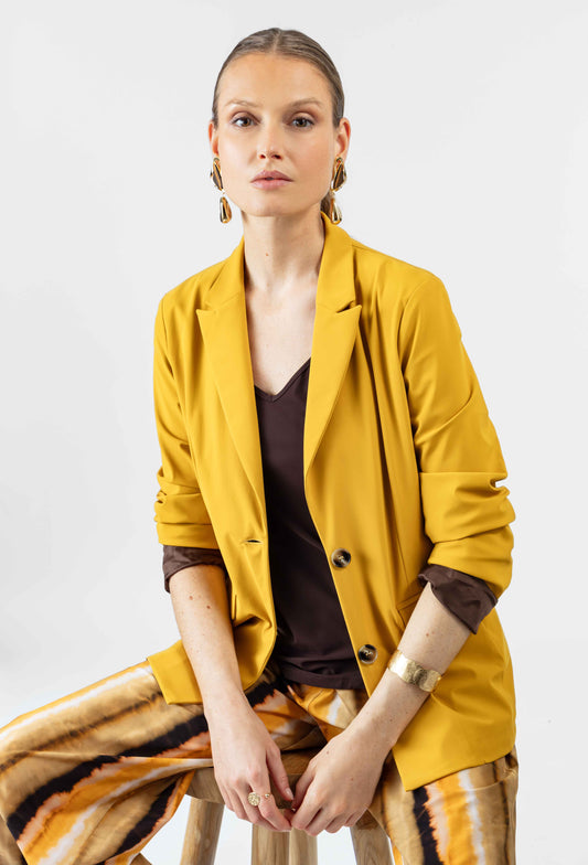 Veste tailleur Salima en jersey technique ocre 4