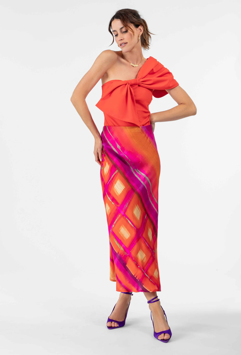 Top asymétrique Alma en jersey technique orange 4